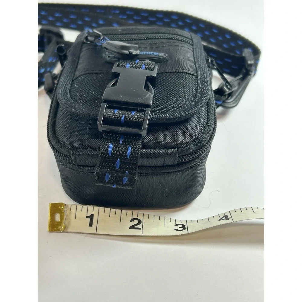Samsonite Small Camera Bag Zipper Case With Shoulder Crossbody Strap & Belt Loop